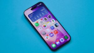 review-apples-iphone-air-is-a-bunch-of-small-changes-that-v0-abEFotjretyDNzBLwuqtGythbV8gSFFVJpUBwC2vLTY
