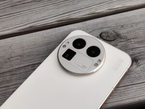 Då förväntas smartphones bli billigare i Sverige igen