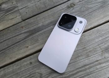 Varningens finger för dig som köper OPPO Find X10 Pro Max i Sverige